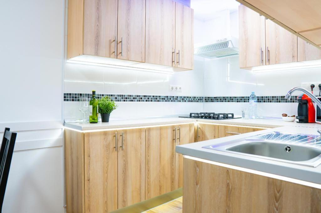Sollana 18 Apartment บาเลนเซีย ภายนอก รูปภาพ